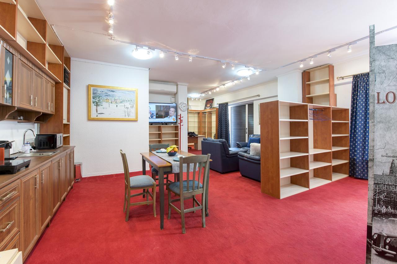 Cinema Museum Apartment Атина Екстериор снимка